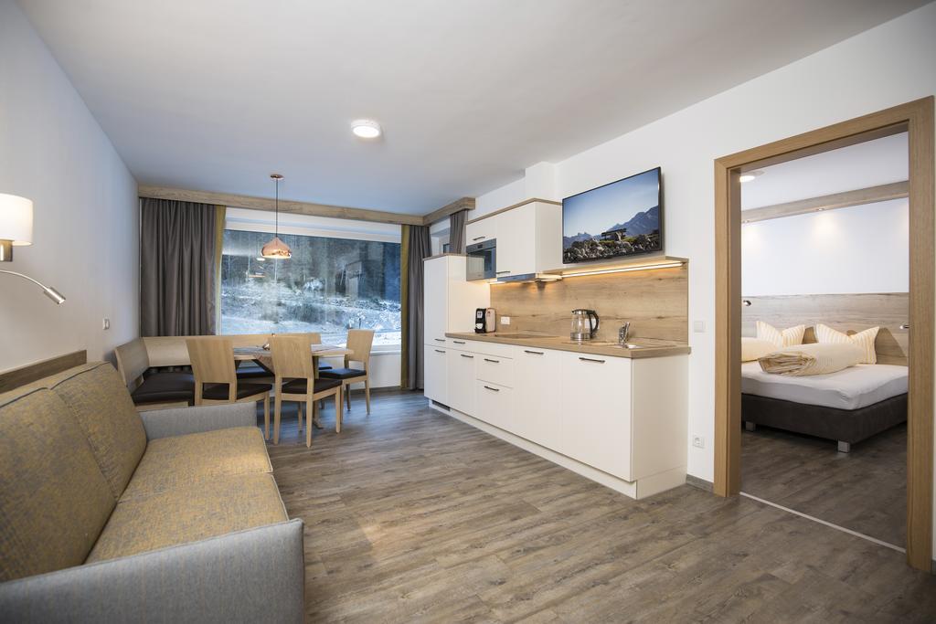 Apartament Alps Tux Zewnętrze zdjęcie